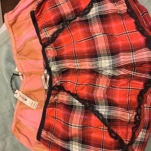 Victoria's secret 2 pairs size small New with the tag lace detail sleep shorts